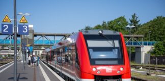 Rheinland-Pfalz ist für Ausbau der Eifelstrecke optimistisch Unternehmen in der Eifel fordern einen zweigleisigen Ausbau der Eifelstrecke (Archivbild)