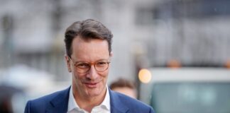 Neuerungen bei Olympia-Konzept: Wüst äußert sich Hendrik Wüst will über Neuerungen beim Olympia-Bewerbungskonzept in NRW informieren.