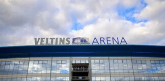 Schalke verlängert Vertrag mit Stadion-Namensgeber Schalke 04 und der Namenssponsor der Arena verlängern den Vertrag. (Archivbild)