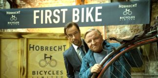 In einer Fahrradmanufaktur stoßen die Ermittler auf eine Leiche - in der Tiefkühltruhe.