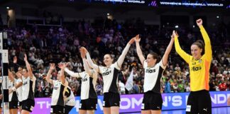 Die Handballerinnen haben bei der Heim-WM einen Erfolgslauf. 