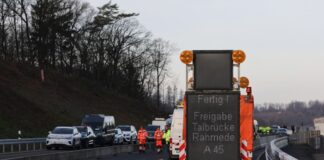 A45-Brücke wieder offen – Anwohner fordern weitere Hilfen Laut Bürgerinitiative gibt es noch Einiges zu tun. (Archivbild)