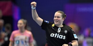 Handballerinnen spielen gegen Brasilien um das WM-Halbfinale Lisa Antl ist im DHB-Team als Kreisläuferin gesetzt.