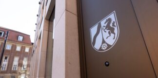 Gerichtshof weist Beschwerde der Polizeigewerkschaft ab Der Verfassungsgerichtshof des Landes NRW hat eine Beschwerde der Polizeiwerkschaft als unzulässig abgewiesen. (Archivbild)