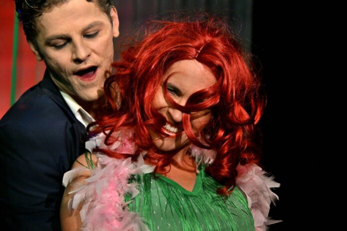 Minestrone Strich auf Faust