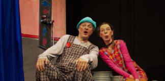 Das Clown-Duo Esther Krause-Paulus und Rainer Besel spielen im LUX das Stück „Der Fischer, seine Frau und das Fischstäbchen“. Foto: Veranstalter