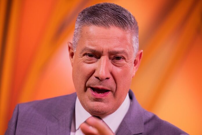 Joachim Llambi wird Juror bei «Grill den Henssler» Urteilt bald nicht nur bei «Let's Dance», sondern auch bei «Grill den Henssler»: Joachim Llambi. (Archivfoto)