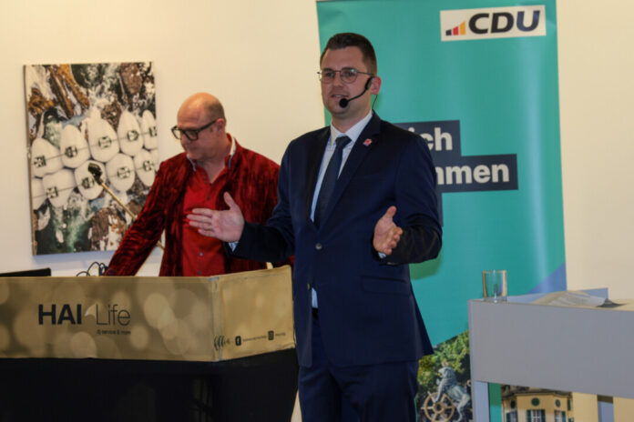 CDUNJ26-50698 Bürgermeister Patrick Anders auf dem CDU Neujahrsempfang im Museum, Bild: Alexander Heinz