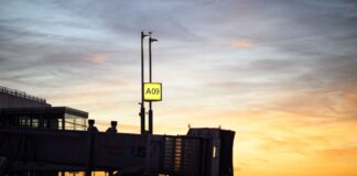 Wohin führt die nächste Reise? Inspirationen gibt es im Reisemarkt am Flughafen Düsseldorf. Foto: Flughafen Düsseldorf / Frederic Scheidemann