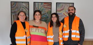 Hin-Gucker: Jugendschutzaktion beim Karneval in Alt-Erkrath Jugendschutz ist vor allem im Karneval ein zentrales Thema. Foto: Stadt Erkrath