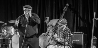 Chris Kramer-Duo gastiert in der Kreisstadt Das Chris Kramer-Duo gastiert in Mettmann. Foto: Thomas Rauers