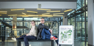 Frühjahrssemester: “Die VHS Essen ist ein Haus voller Erfolgsgeschichten” Sophia Schmidt, stellvertretende Direktorin der VHS Essen, und Stephan Rinke, Direktor der VHS Essen:. Foto: Volker Hartmann/VHS Essen