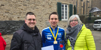 Sparkasse HRV verbindet Glück und Gemeinsinn Auch den Neujahrslauf in Ratingen unterstützt die Sparkasse tatkräftig, Bild: Alexander Heinz