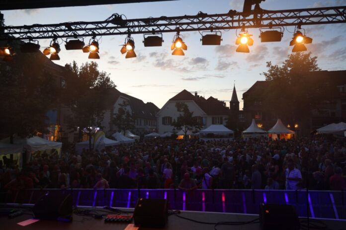 _RAT_FestivalBühne Vom Studio auf die Bühne, Bild: Alexander Heinz