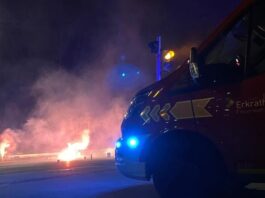 Erkrather Silvesternacht ruhiger als im Vorjahr Die Erkrather Feuerwehr rückte mehrfach aus, allerdings zu keinen größeren Schadenslagen. Foto: FW Erkrath/Symbolbild