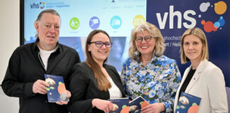 VHS zum Semesterstart: Mehr als 11.000 Unterrichtsstunden und personelle Veränderungen