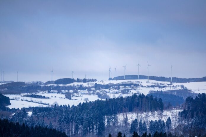 Winter in der Eifel Auch in den kommenden Tagen gibt es in Nordrhein-Westfalen niedrige Temperaturen.
