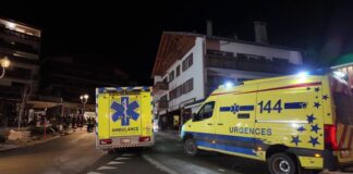 Was bei der Behandlung von Brandverletzten wichtig ist Viele Verletzte wurden in der Silvesternacht in Crans-Montana mit Rettungswagen in Kliniken gebracht.