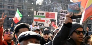 Demonstrationen in mehreren Städten für Freiheit im Iran In mehreren Städten in NRW gingen Menschen auf die Straße.