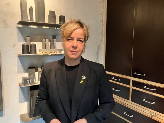 Keine Flussbestattungen in NRW - Gesetz wird nicht geändert Neubaur machte vor besorgten Branchenvertretern deutlich, dass das NRW-Bestattungsgesetz nicht geändert wird.