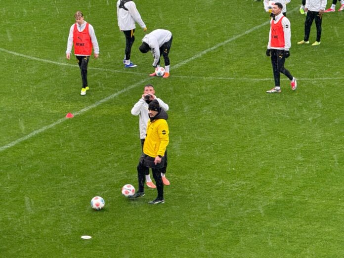 Trainingslager Borussia Dortmund in Marbella BVB-Trainer Niko Kovac lässt fortan in Marbella geheim trainieren.