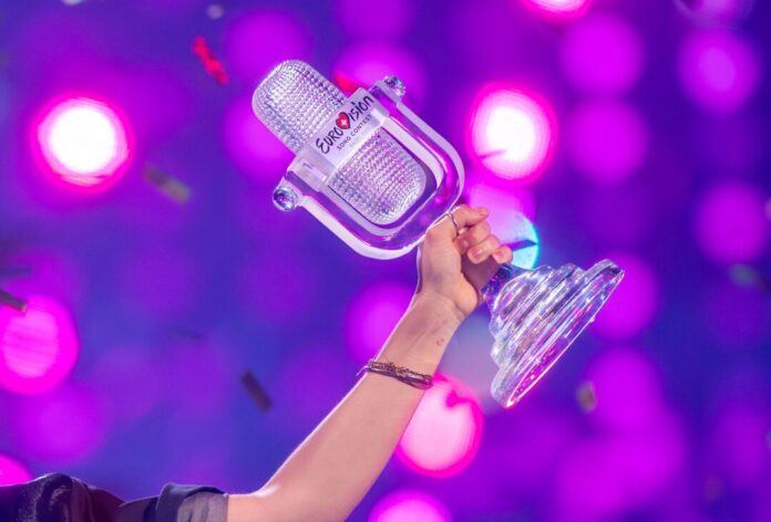 69. Eurovision Song Contest - Finale ESC 2025 Um diese Trophäe geht es - und den ESC-Sieg in Wien.