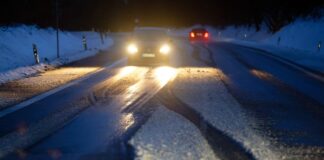 Unwetterwarnung und weiter Störungen im Bahnverkehr in NRW Sturmtief Elli hat nach dem Regen wieder kältere Luft ins Land gebracht.