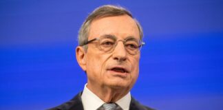 Draghi: Europa hat vielleicht mehr Feinde denn je Der ehemalige Präsident der Europäischen Zentralbank und frühere italienische Ministerpräsident Mario Draghi wird dieses Jahr mit dem Karlspreis ausgezeichnet (Archivbild).