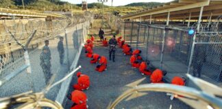 Einreiseverbot nach Guantánamo-Haft vor Gericht Auf dem US-Marinestützpunkt Guantanamo Bay auf Kuba wurden Terrorverdächtige festgehalten. (Archivbild)