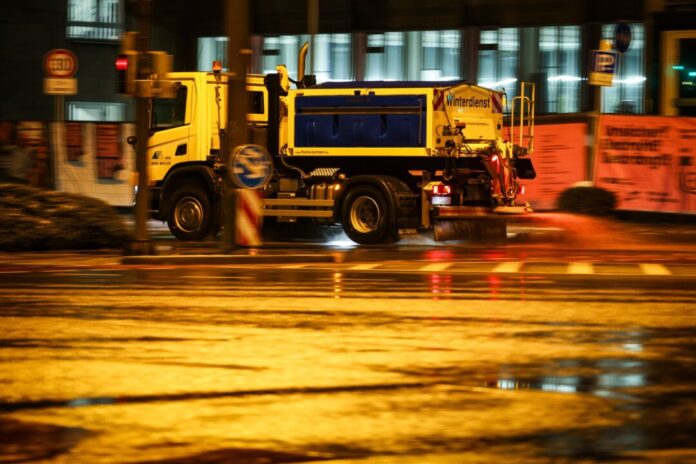 Winterwetter in Nordrhein-Westfalen Der Winterdienst war landesweit im Großeinsatz.
