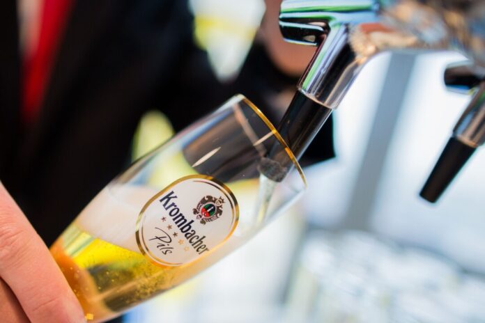 Krombacher hält Absatz stabil Krombacher hält Bierabsatz stabil. (Archivbild)