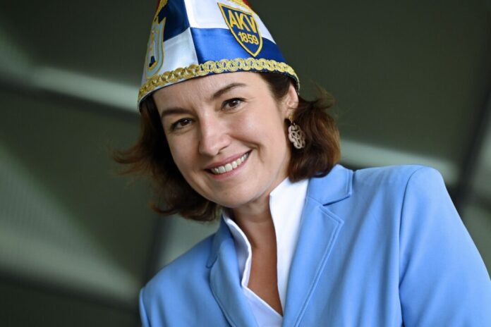 Dorothee Bär erhält Orden wider den tierischen Ernst Endlich Ordensritterin: Bundesforschungsministerin Dorothee Bär in Aachen den Orden wider den tierischen Ernst. (Archivfoto)