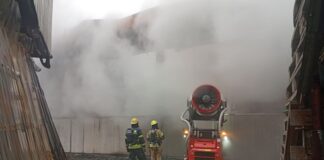 Sachschaden nach Brand womöglich im siebenstelligen Bereich Ein Zeuge alarmierte die Einsatzkräfte in der Nacht.