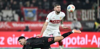 Gladbach leiht Leverkusen-Stürmer Sarco aus Wechselt nach Gladbach: Leverkusen-Stürmer Alejo Sarco (l).