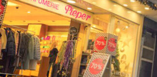 Die Filiale der Parfümeriekette Pieper in Velbert. Foto: Volkmann