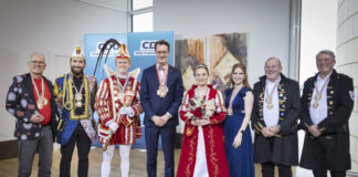 Velbert im Karneval: Prinzessin Lina und Prinz Julian zu Gast im Närrischen Landtag in Düsseldorf