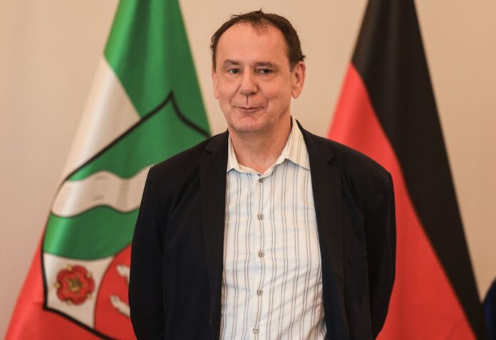 Jacques Tilly Jacques Tilly hat sich gegen Pferde bei Karnevalsumzügen ausgesprochen. (Archivbild)