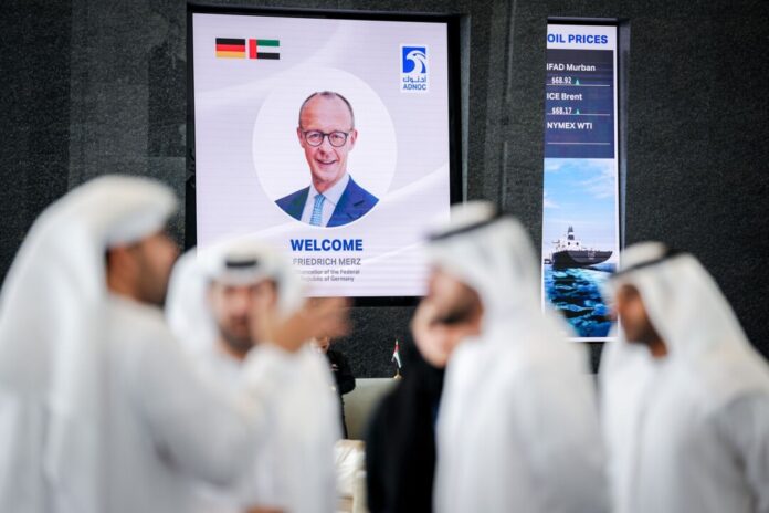 Bundeskanzler Merz besucht Vereinigte Arabische Emirate Beim Staatsbesuch von Bundeskanzler Friedrich Merz wurden entsprechende Absichtserklärungen unterzeichnet.
