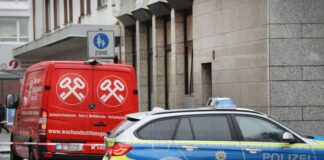 Sieben Jahre nach dem Überfall auf Geldtransporteure in Solingen steht eine Frau in Wuppertal vor Gericht. (Archivbild)