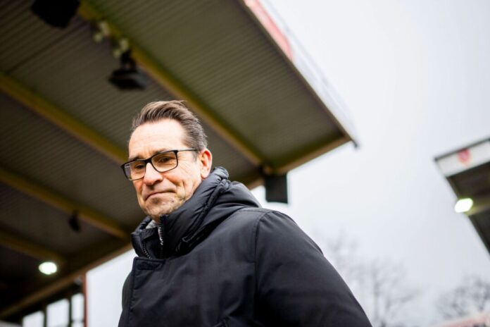 Michael Preetz Preetz verletzte sich beim Skifahren. (Archivbild)