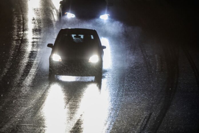 Winterwetter in Nordrhein-Westfalen Der Sonntag in NRW bringt Wolken, Regen und regional Frost. (Symbolbild)