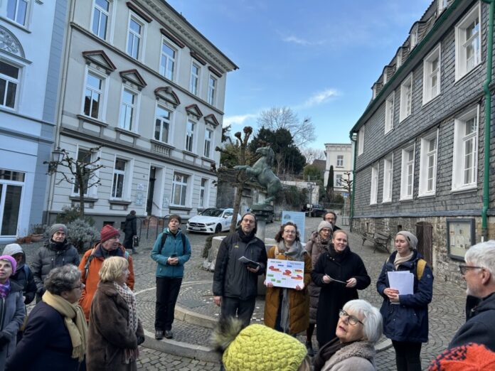 Auf den Sppuren der Seidenstraße Zwischenstation am Pferdebrunnen. Foto: Kreisstadt Mettmann