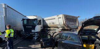Schwerer Lkw-Unfall auf der A3: Zwei Schwerverletzte