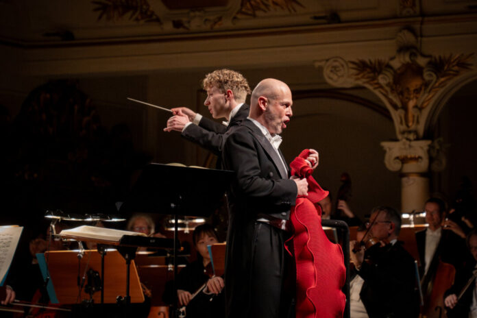 Die Walküre_20260118_(c) SOW_Yannick Dietrich_14 Patrick Hahn und Michael Kupfer-Radecky in ›Die Walküre‹ . Foto: Sinfonieorchester Wuppertal / Yannick Dietrich