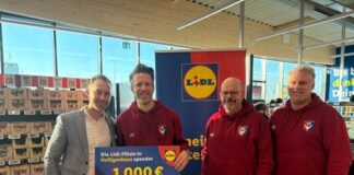Lidl-Eröffnung: Heiligenhauser Handballer kassieren 1.000 Euro ab