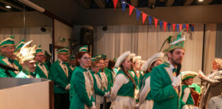 Spiesratze: Herz statt Müdigkeit Imprssionen aus dem Spiegelsaal, Grün Weiss die Spiessratze feiern, Bilder Alexander Heinz