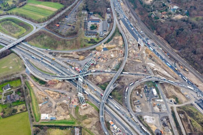 Mega-Bauprojekt Kreuz Kaiserberg: Für die Sanierung der Autobahn Das Kreuz Kaiserberg ist einer der wichtigsten Verkehrsknoten in Nordrhein-Westfalen.