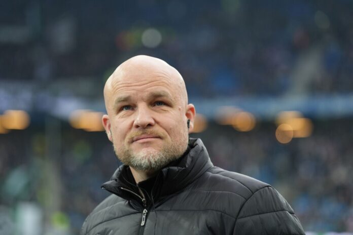 Rouven Schröder Viel Arbeit für Gladbachs Sportchef Rouven Schröder am letzten Transfertag. (Archivbild)