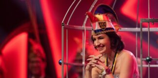 Mission Karneval: Raumfahrtministerin Bär mit Orden geehrt Dorothee Bär ist die neue Trägerin des Ordens wider den tierischen Ernst.