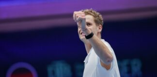 Ohne Zverev: Davis-Cup-Team dicht vor Sieg gegen Peru Yannick Hanfmann freute sich über seinen Sieg in der Begegnung mit Peru.